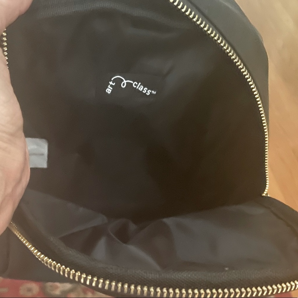 Embroidered Backpack - Picture 9 of 10